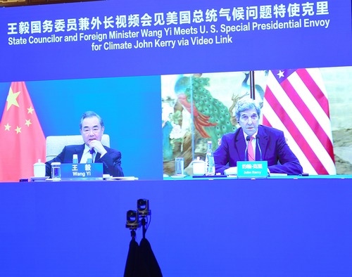 中国高官接连视频见克里美媒中方警告中美关系不佳将伤害两国气候合作